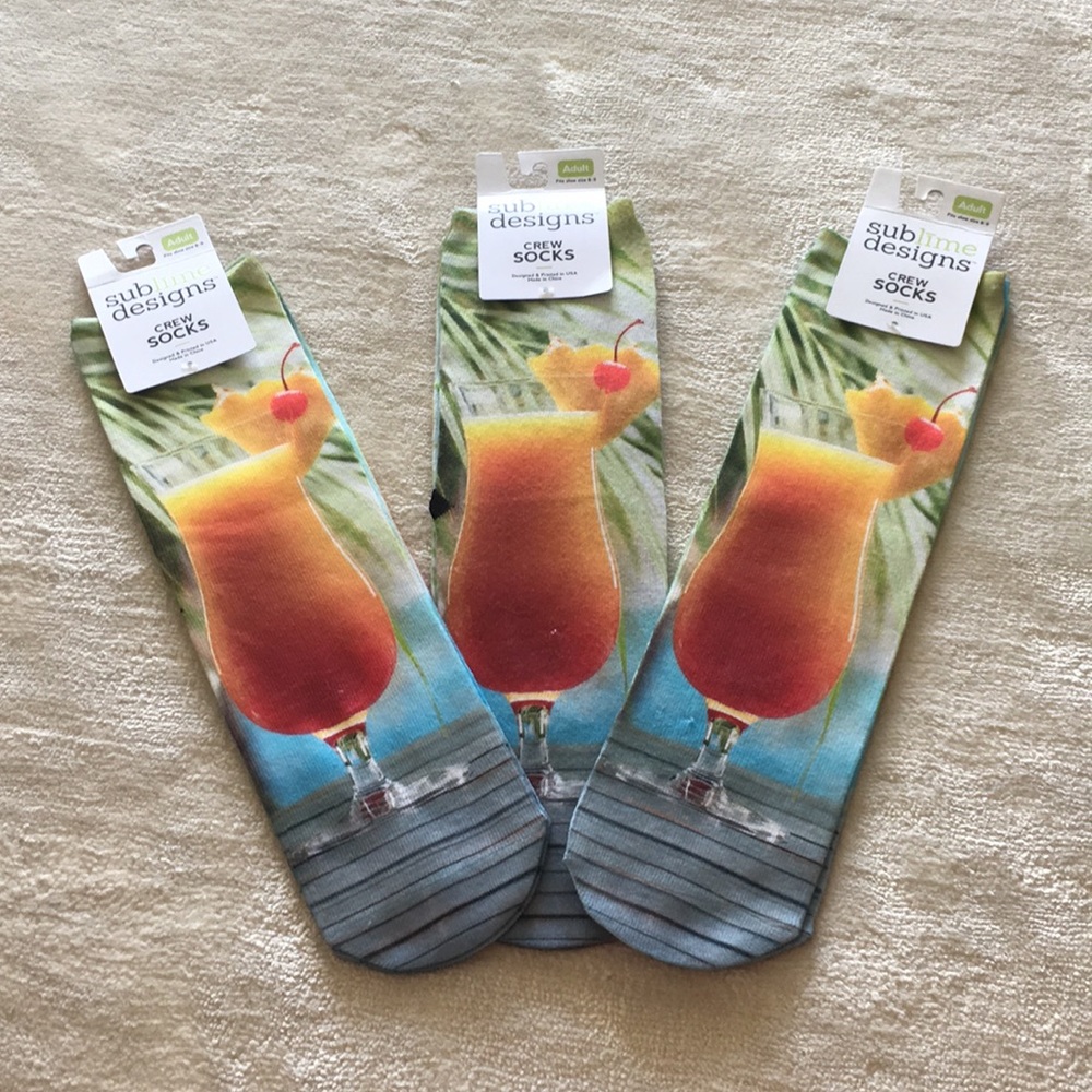 NWT Sublime Designs Adult Drink Socks